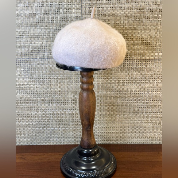 Kangol Accessories - VTG 1990's Kangol Beige Angora & Wool Beret United Kingdom